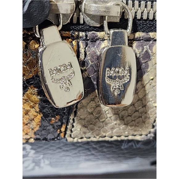 Authentic MCM Visetos Lion Princess Boston Handbag Black/Grey/Gold - Picture 9 of 14